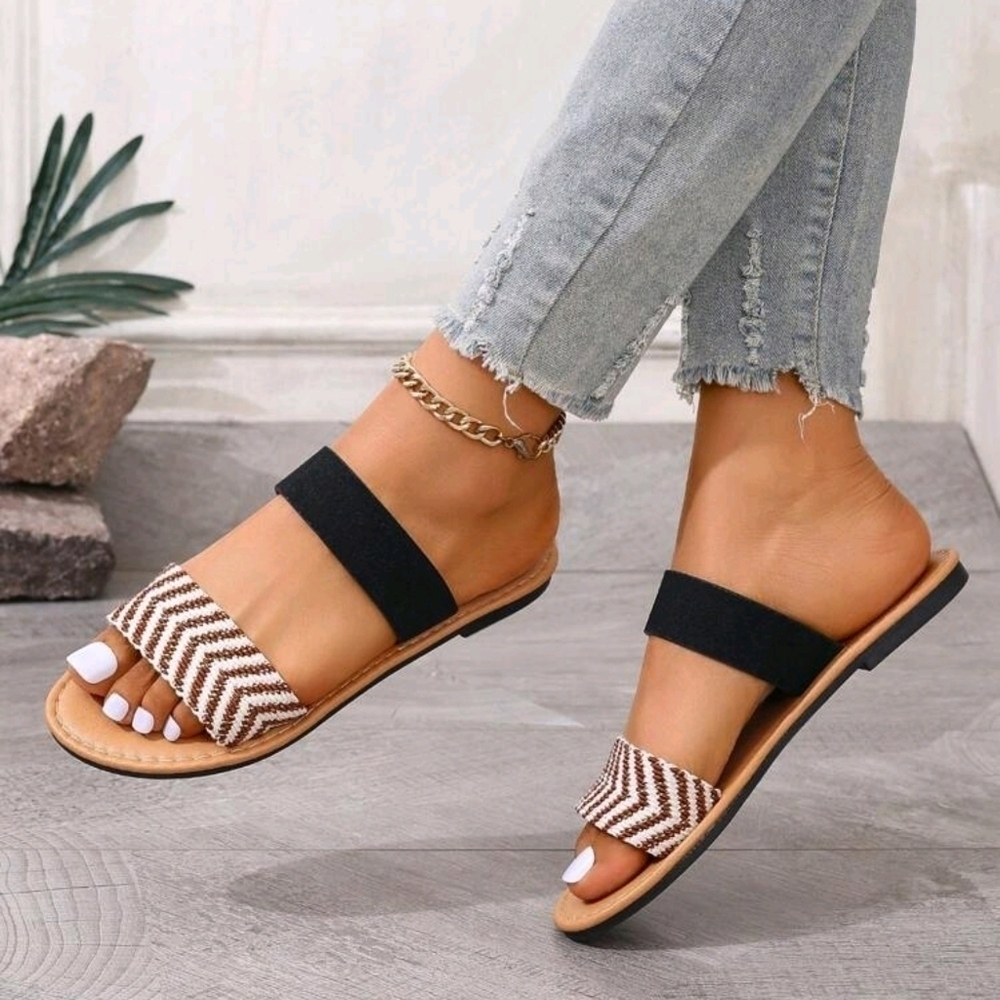 New Spring/Summer High-End H Slippers For Women, Fashionable & Casual Style - Picture 3 of 5